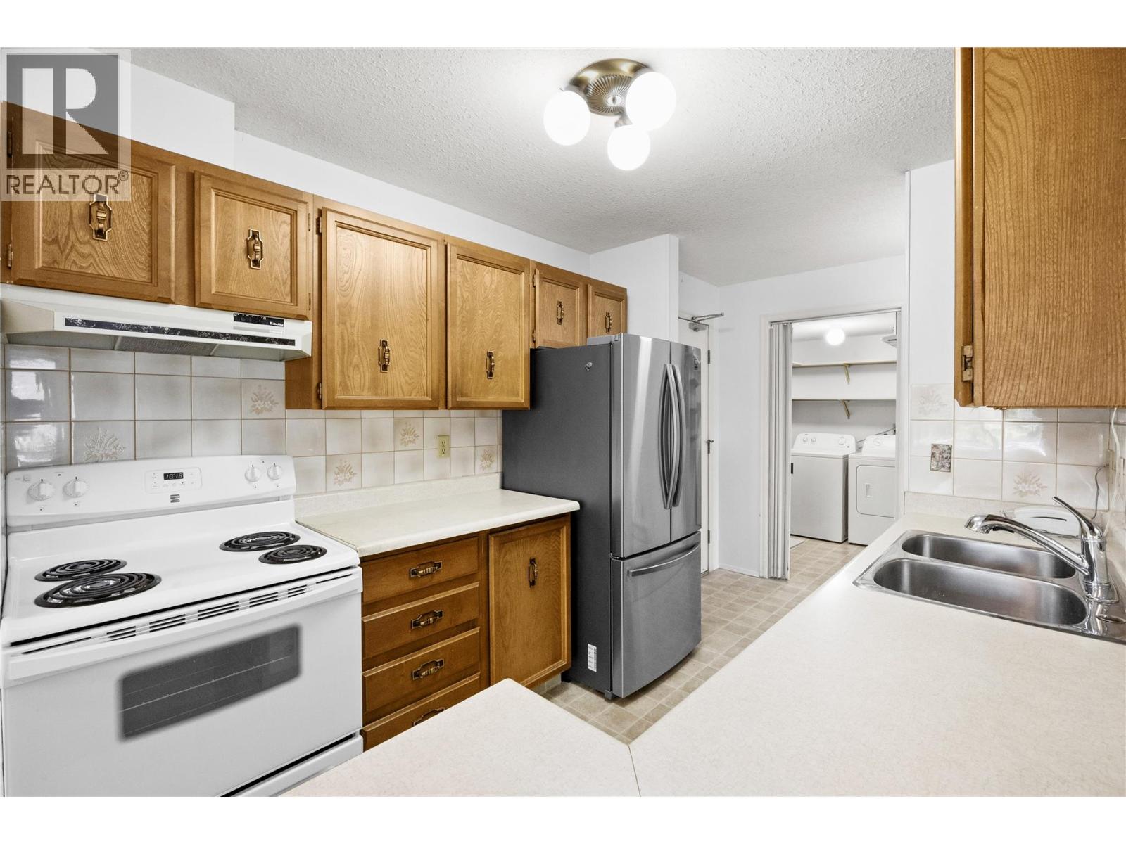 740 Winnipeg Street Unit# 202