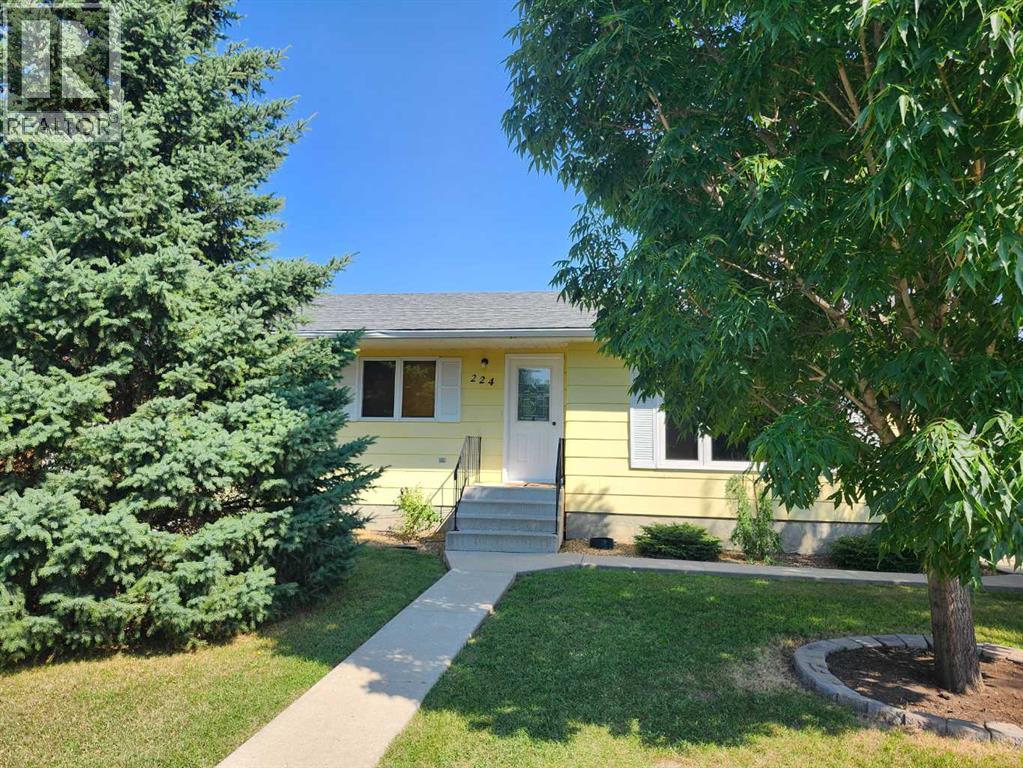 224 2 Street