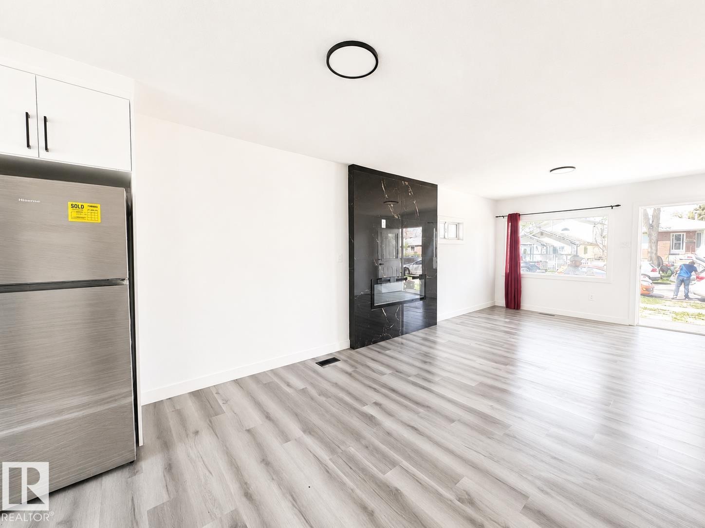 12717 116 ST NW