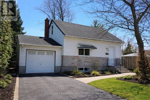 392 ELMWOOD AVENUE Richmond Hill (Harding) ON L4C1M3