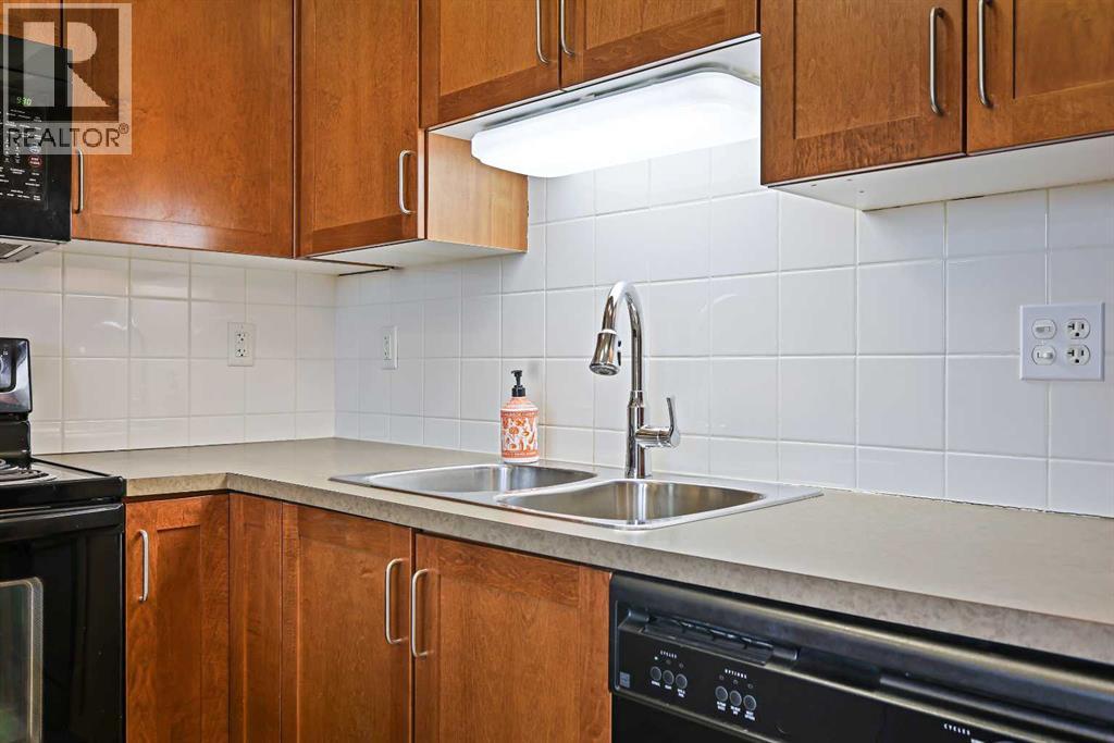 411, 162 Country Village Circle NE