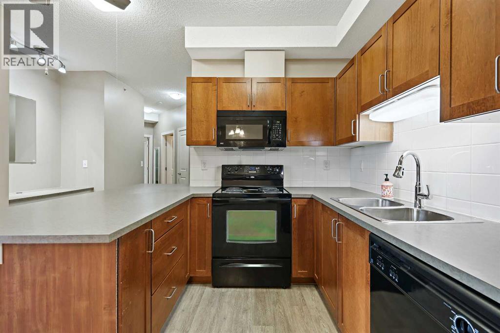 411, 162 Country Village Circle NE