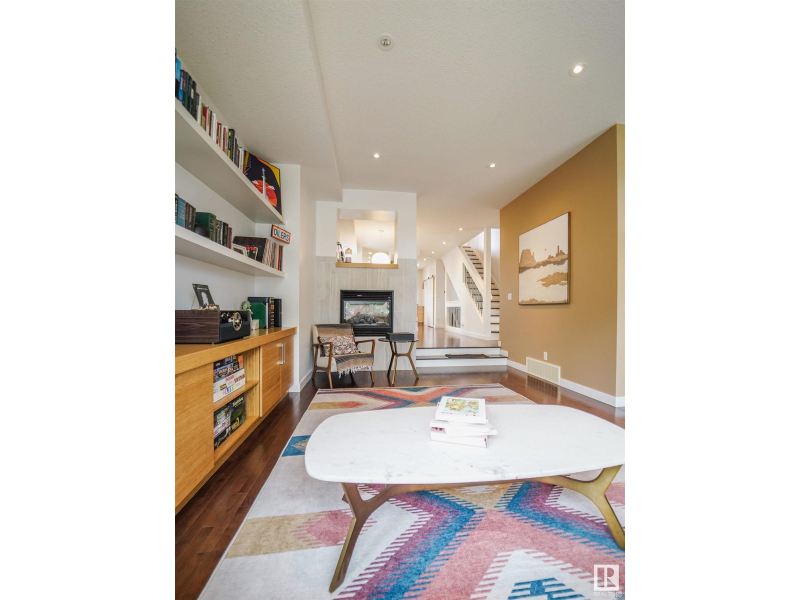 11042 131 ST NW NW