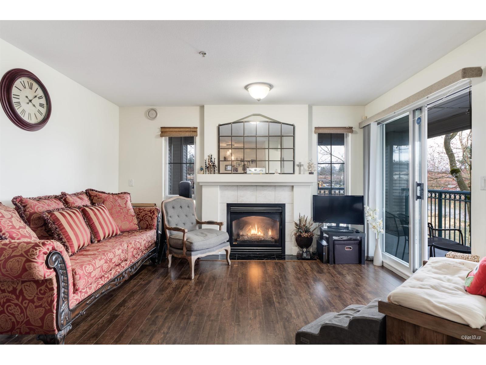 204 19528 FRASER HIGHWAY