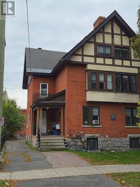 220-222 ARGYLE AVENUE Ottawa ON K2P1B9