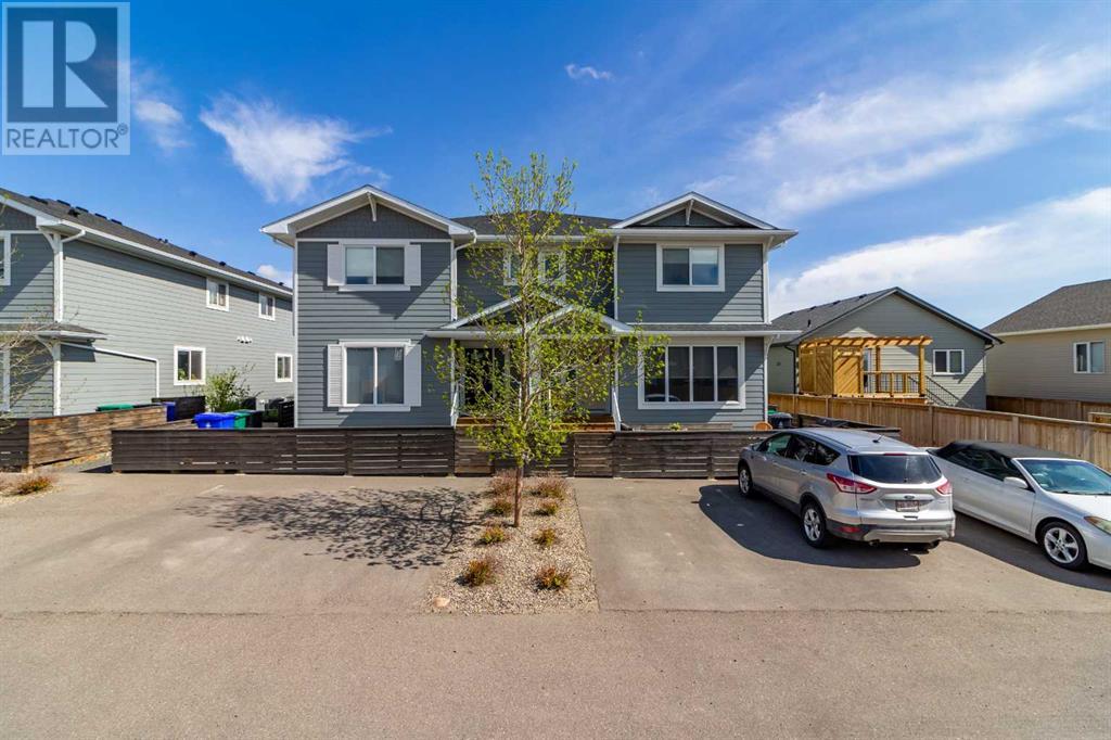 46 Country Meadows Boulevard W