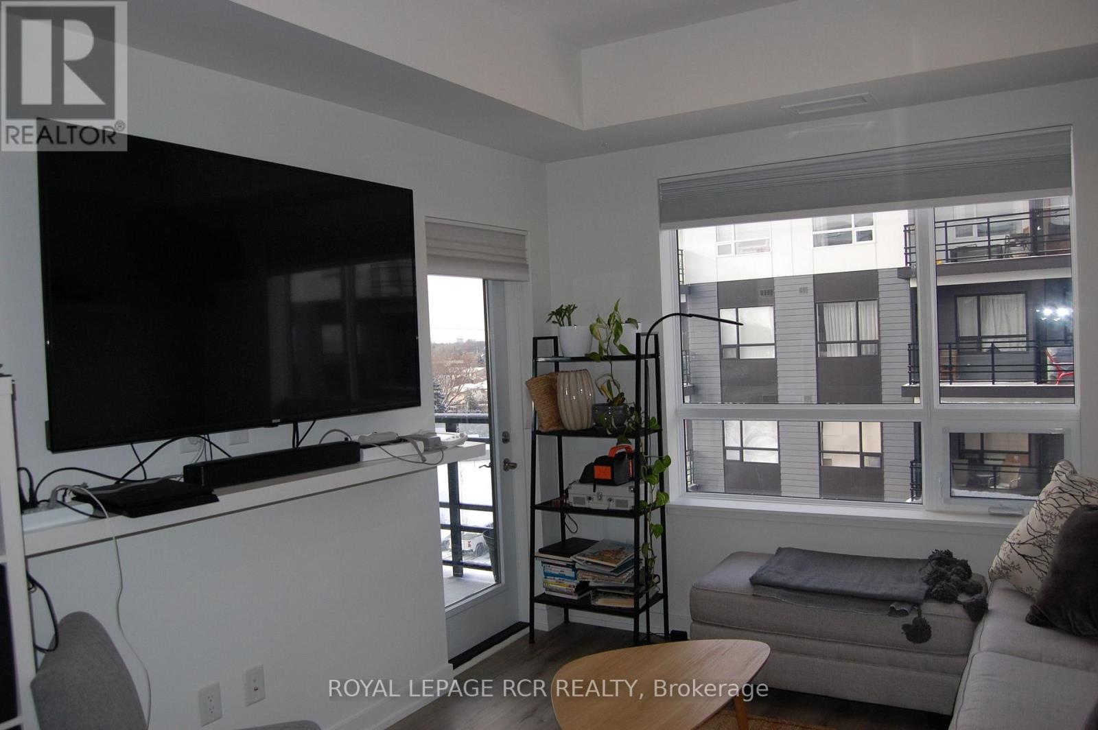 505 - 247 NORTHFIELD DRIVE E