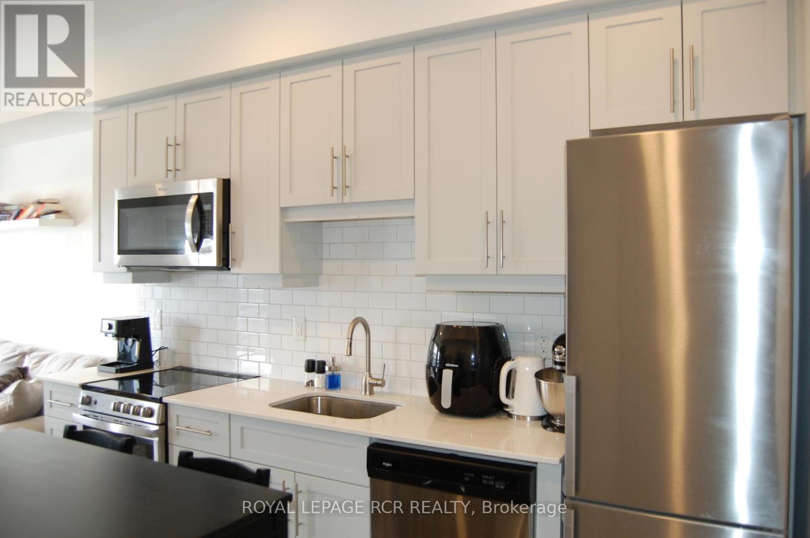 505 - 247 NORTHFIELD DRIVE E