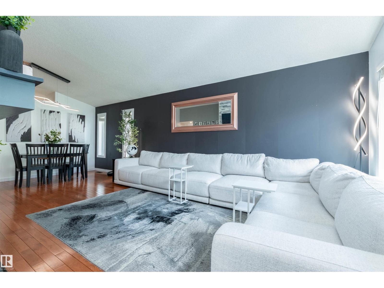 4012 53 ST