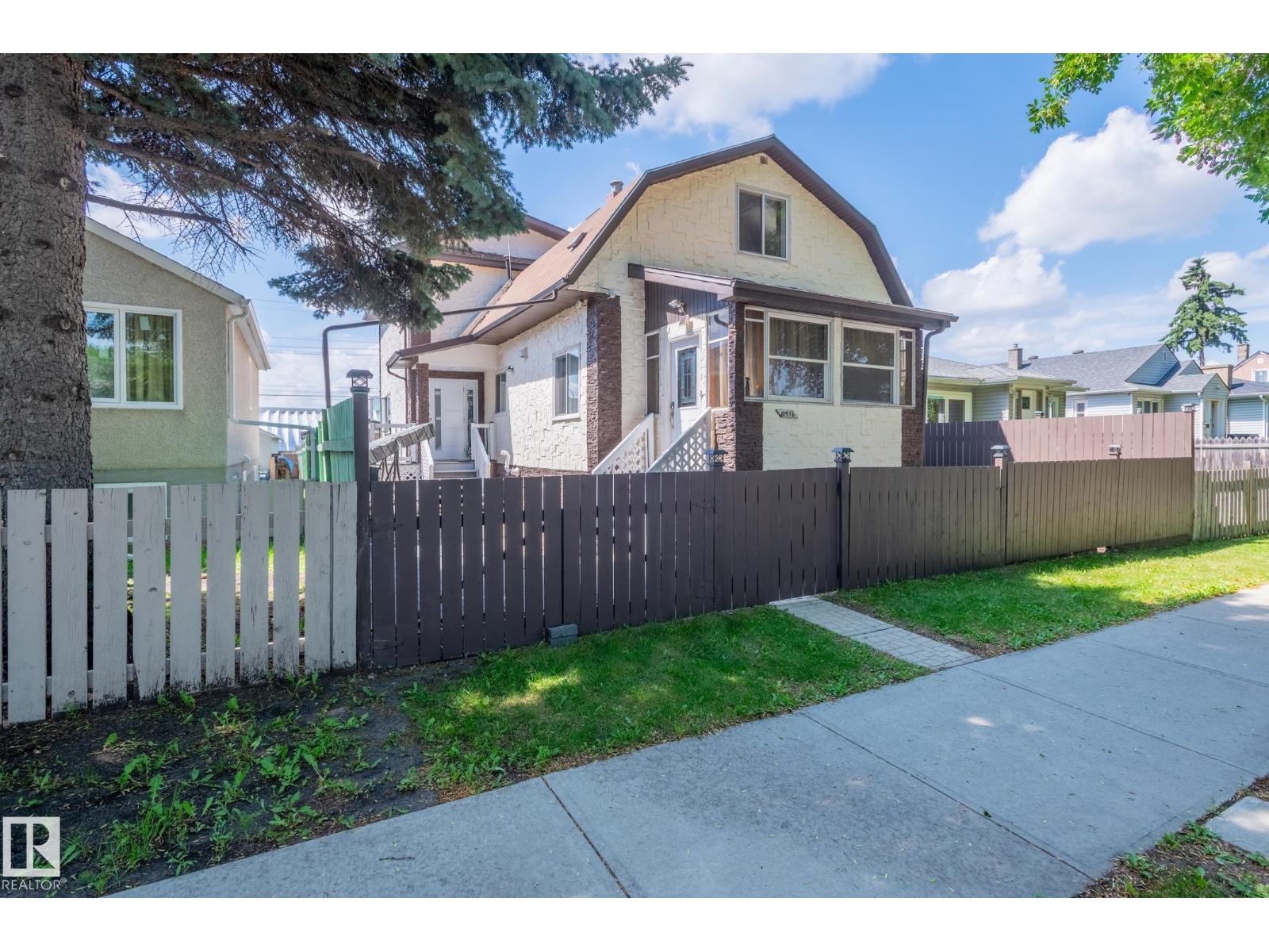 11916 71 ST NW