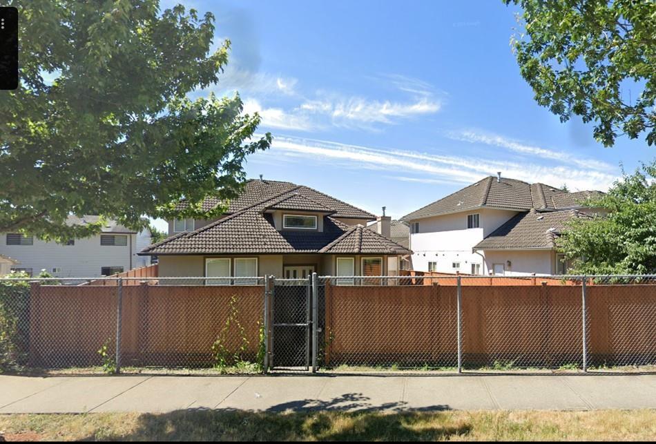 15038 FRASER HIGHWAY