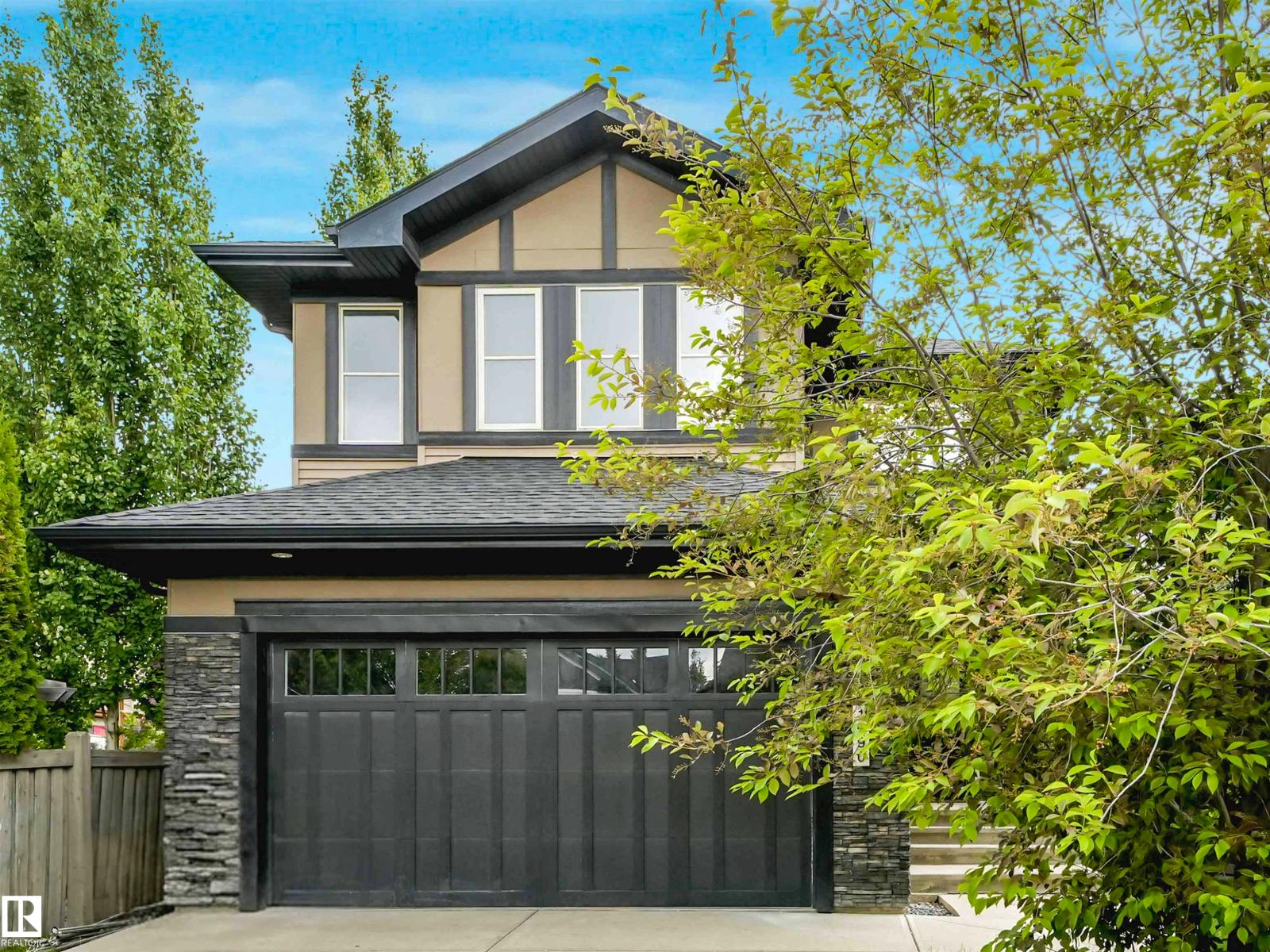 1090 ARMITAGE CR SW