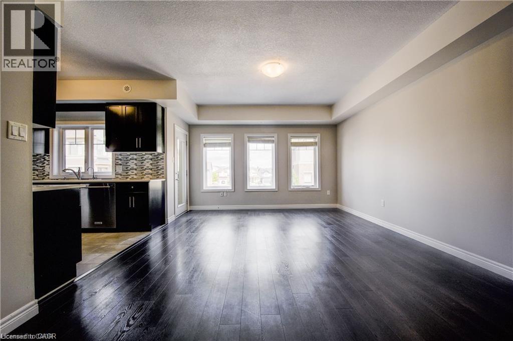 70 WILLOWRUN Drive Unit# F2