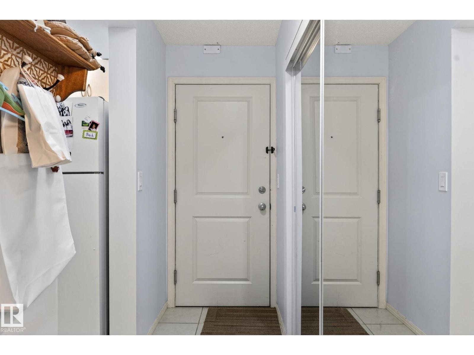 #203 17003 67 AV NW NW