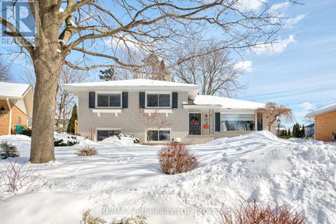 19 LINTON PLACE Kitchener ON N2B2K1