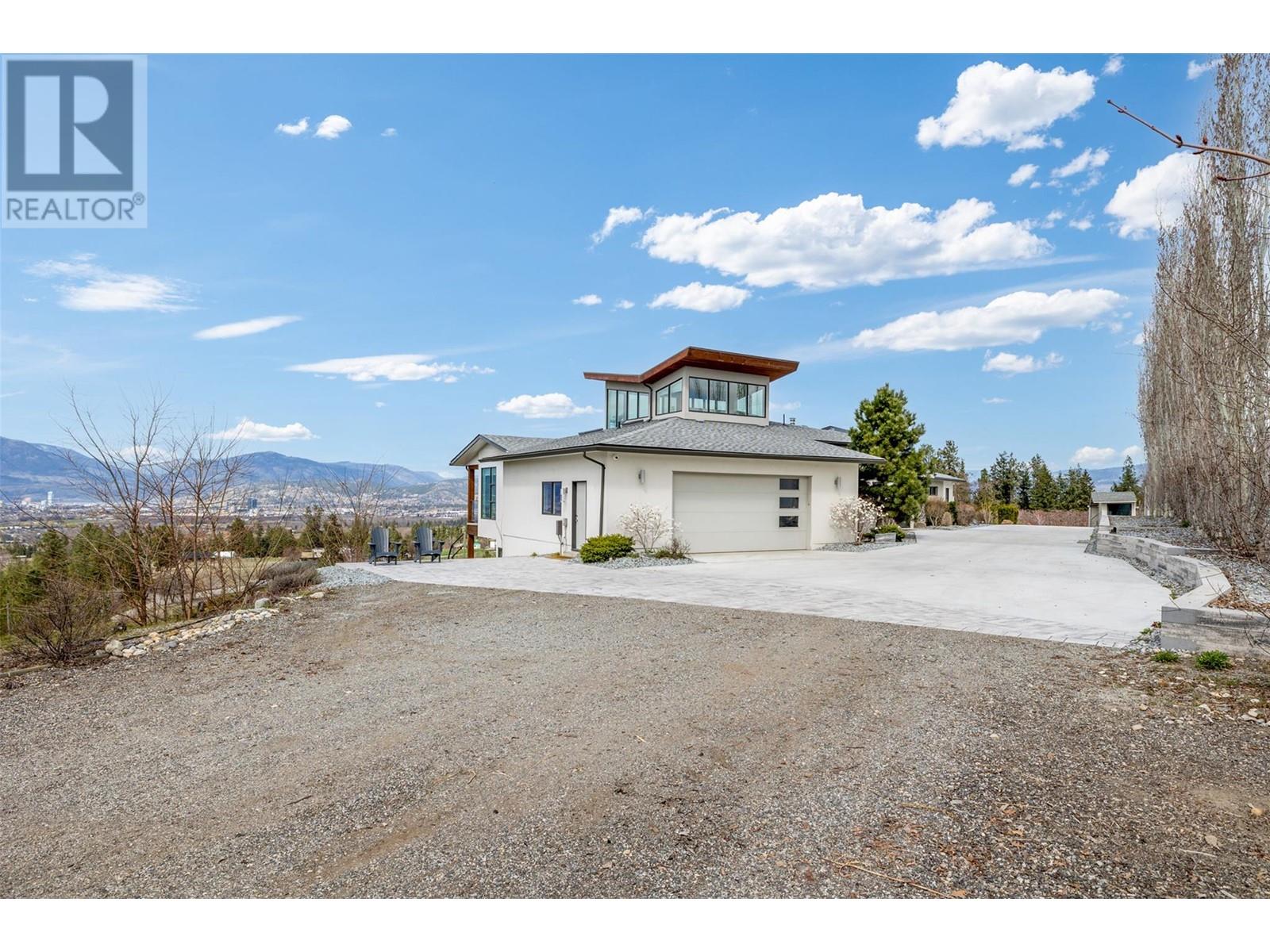 3977/3979 Hart Road