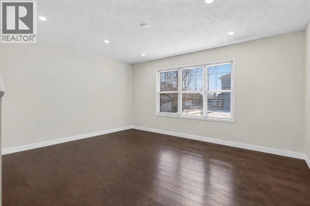 28 Elgin View SE