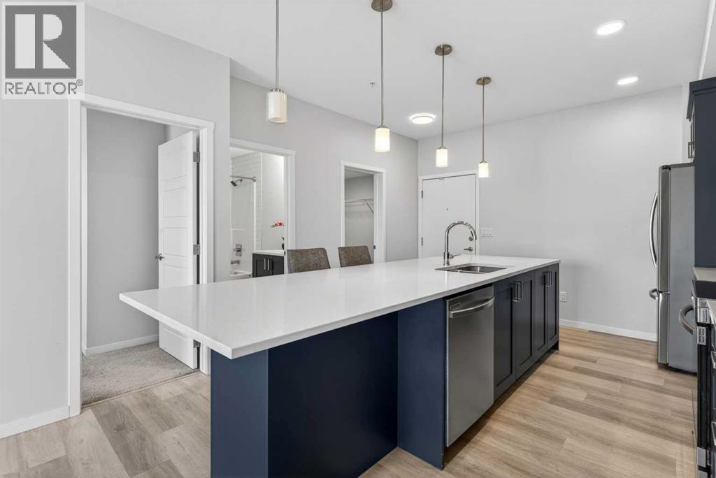 305, 200 Harvest Hills Place NE