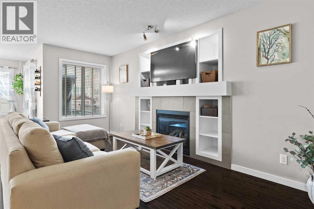 74 Hillcrest Street SW