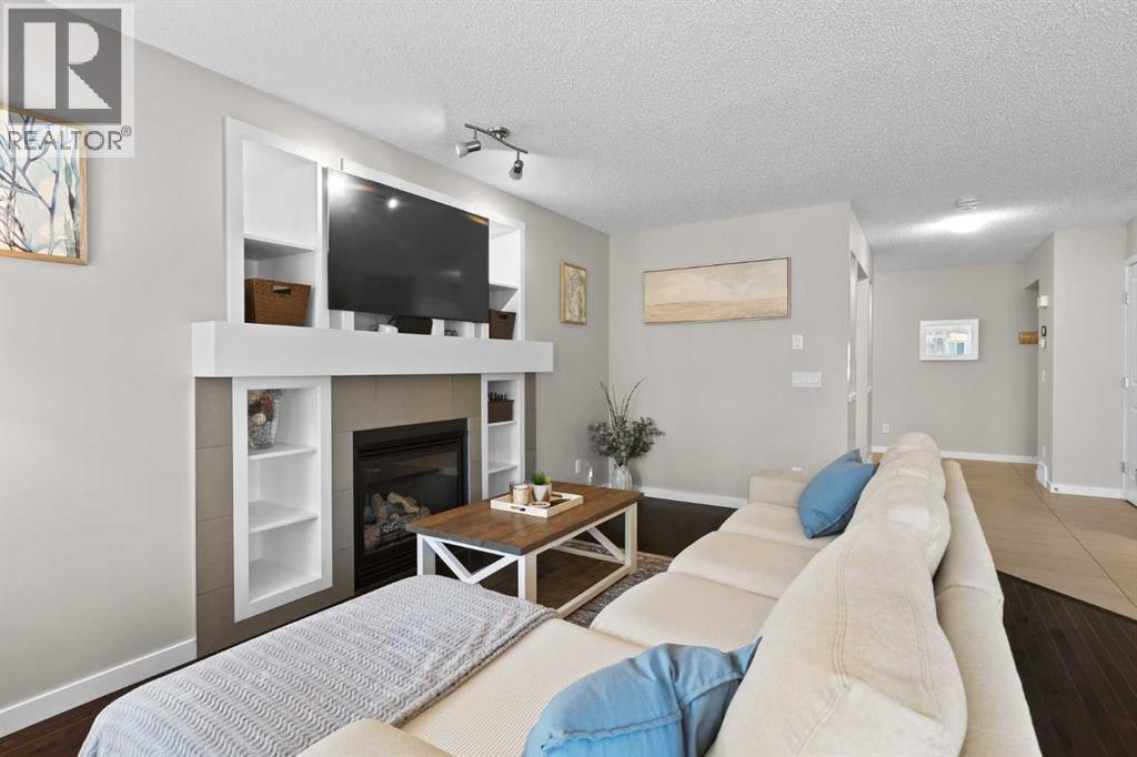 74 Hillcrest Street SW