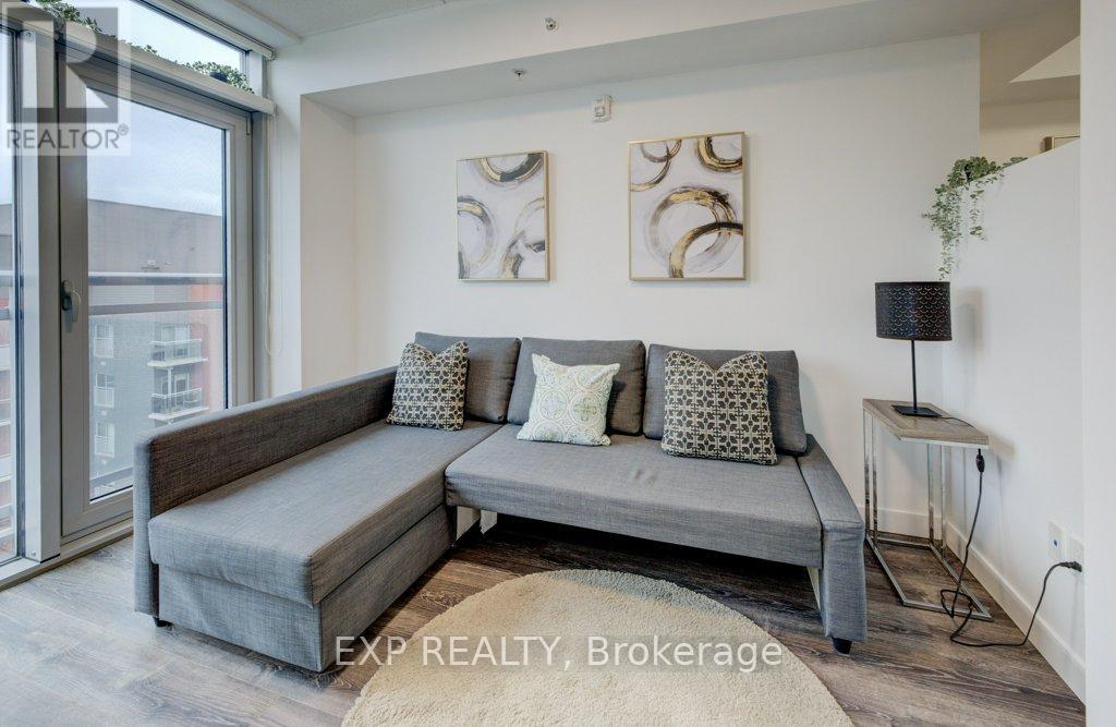 718 - 250 ALBERT STREET