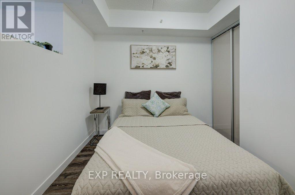 718 - 250 ALBERT STREET