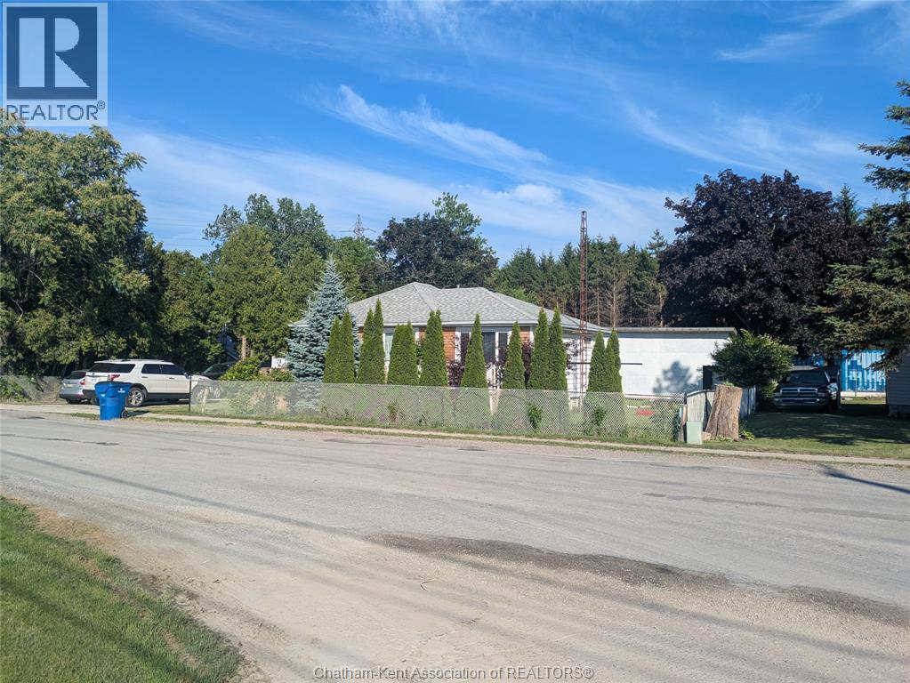 284 Colborne STREET