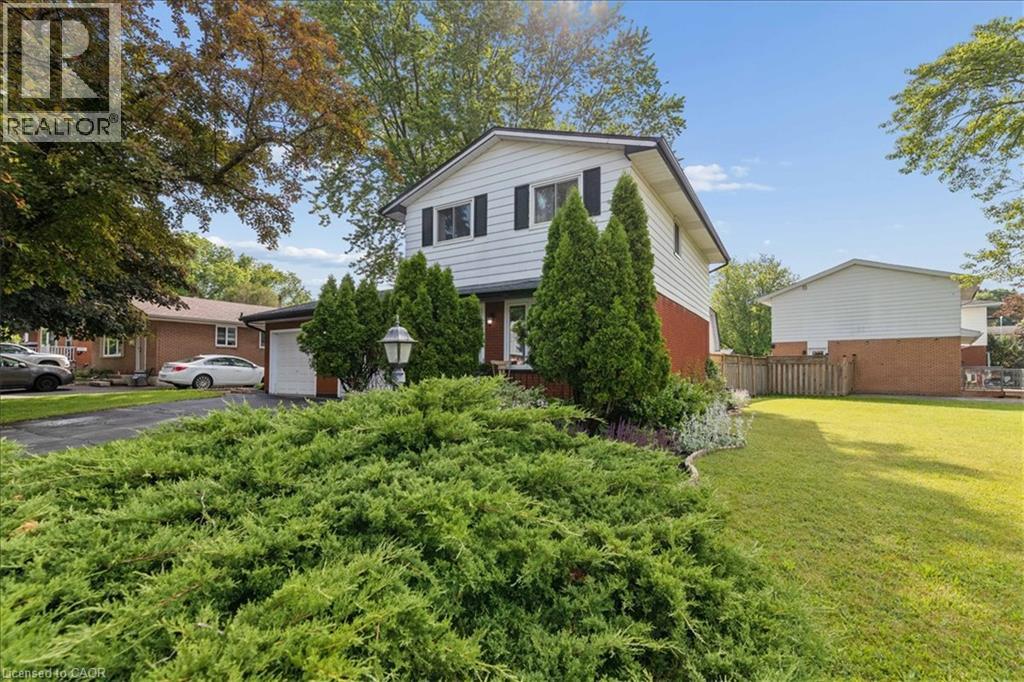 45 ARROWHEAD Crescent