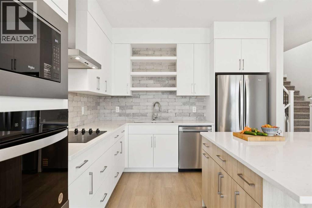 215 Greenwich Drive NW