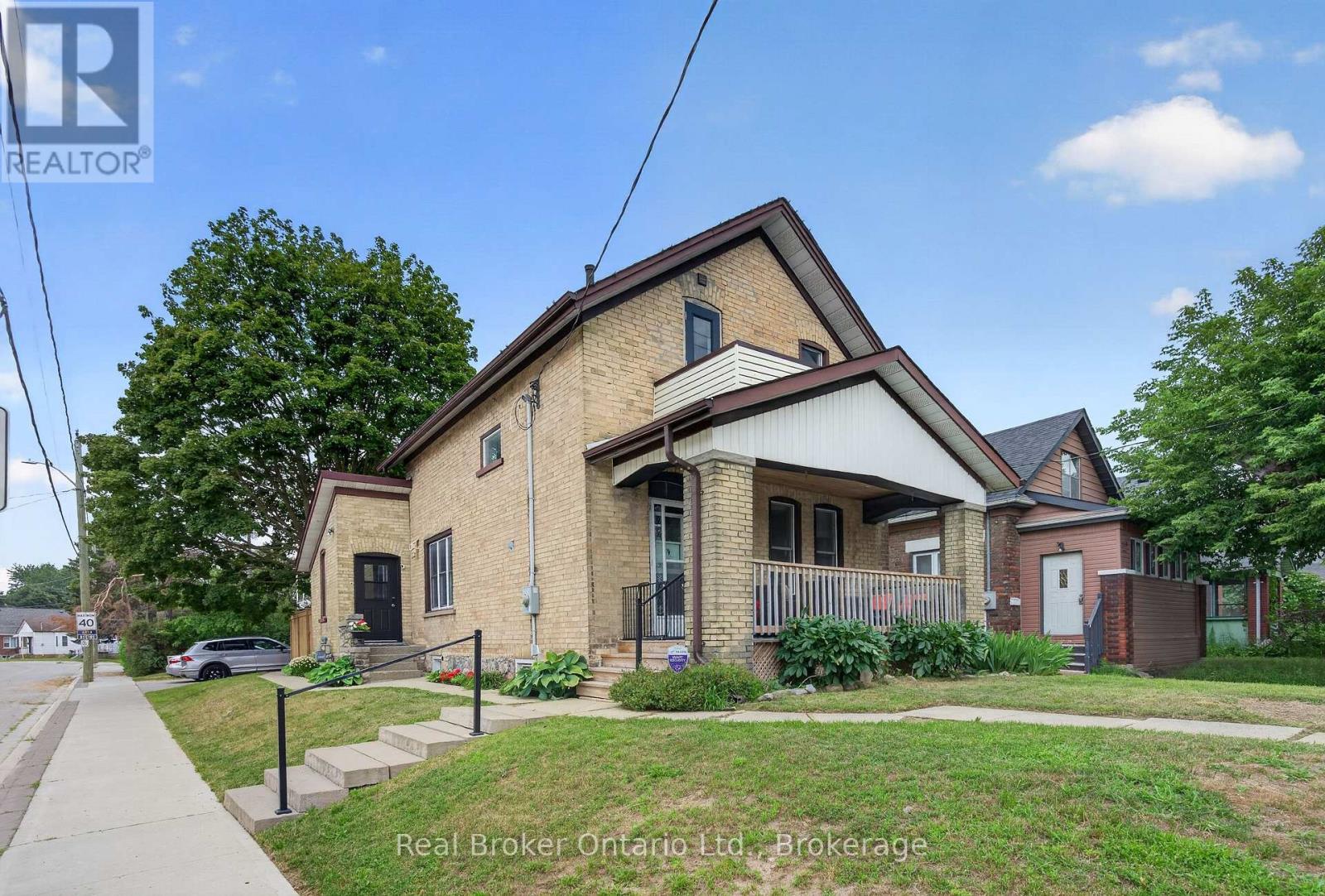 155 LANCASTER STREET W