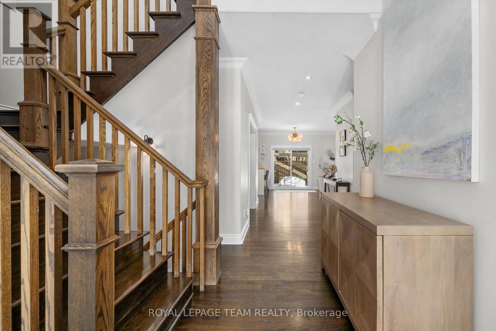 112 COLE PORTER STREET