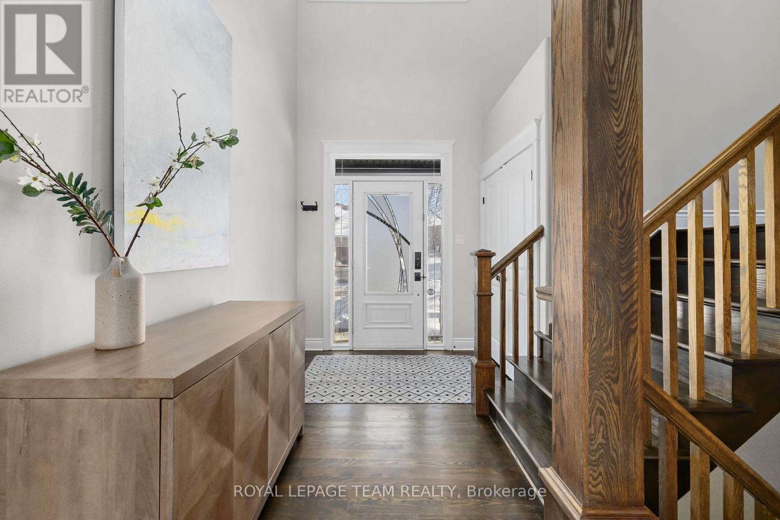 112 COLE PORTER STREET