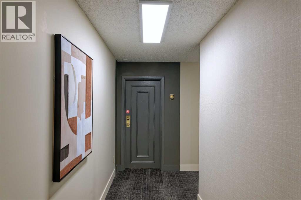 305, 225 25 Avenue SW