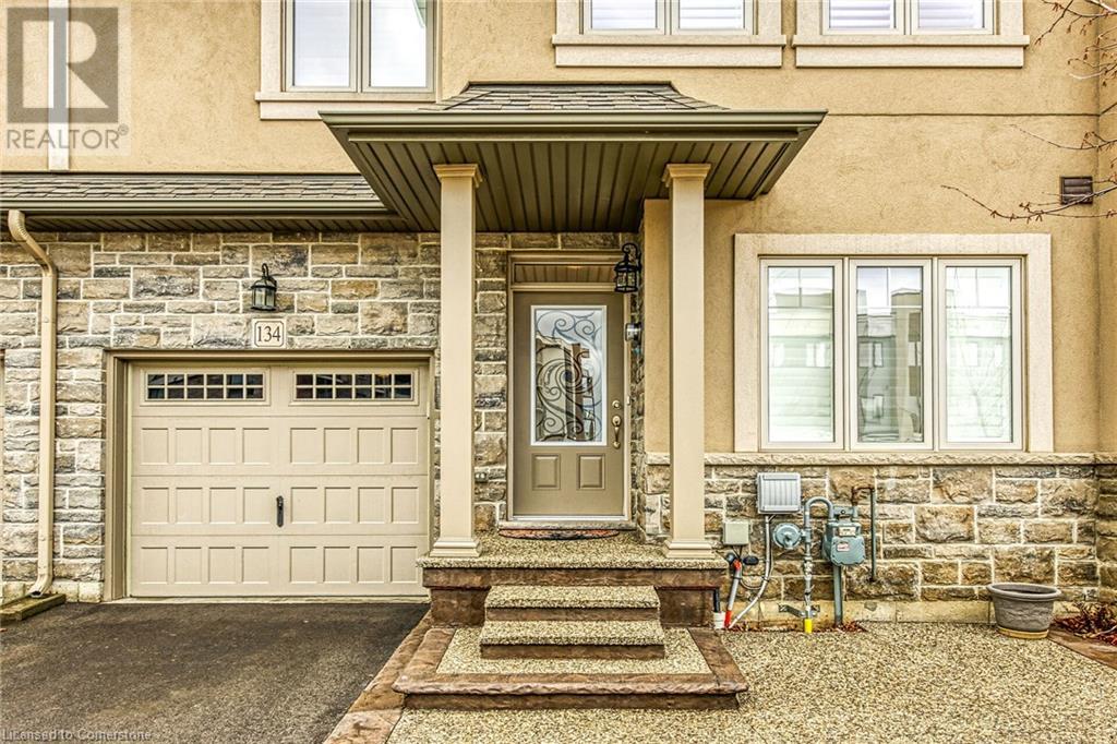 134 SHOREVIEW Place