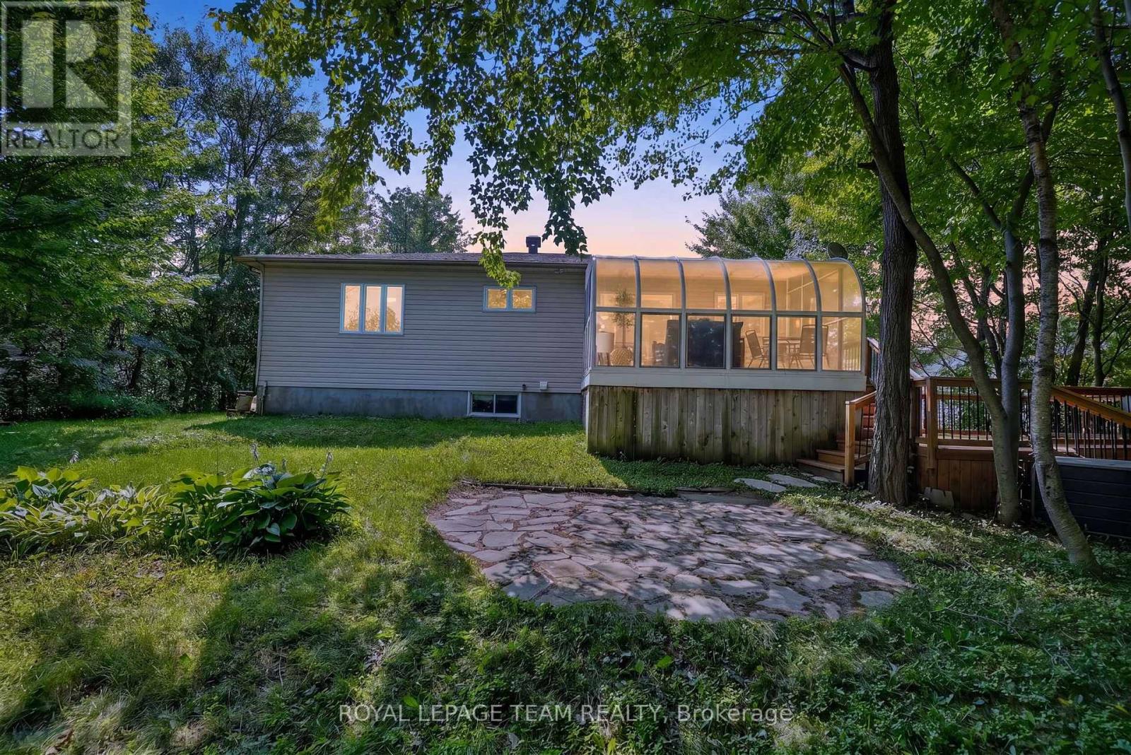 76 MANITOU STREET