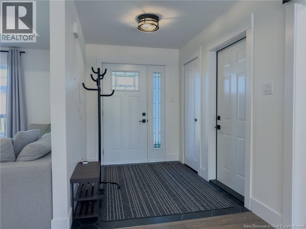 12 Carlton Drive - Photo 4