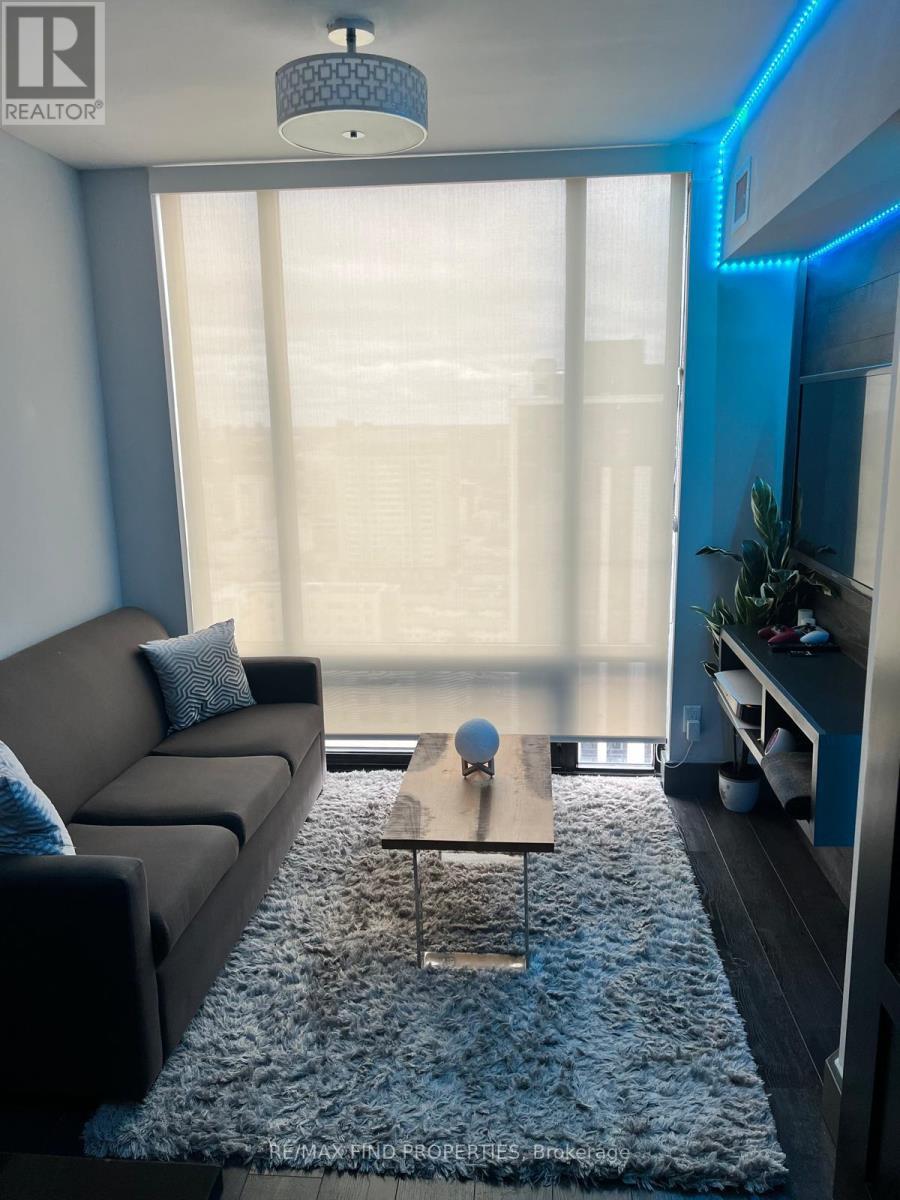 2709 - 330 PHILLIP STREET