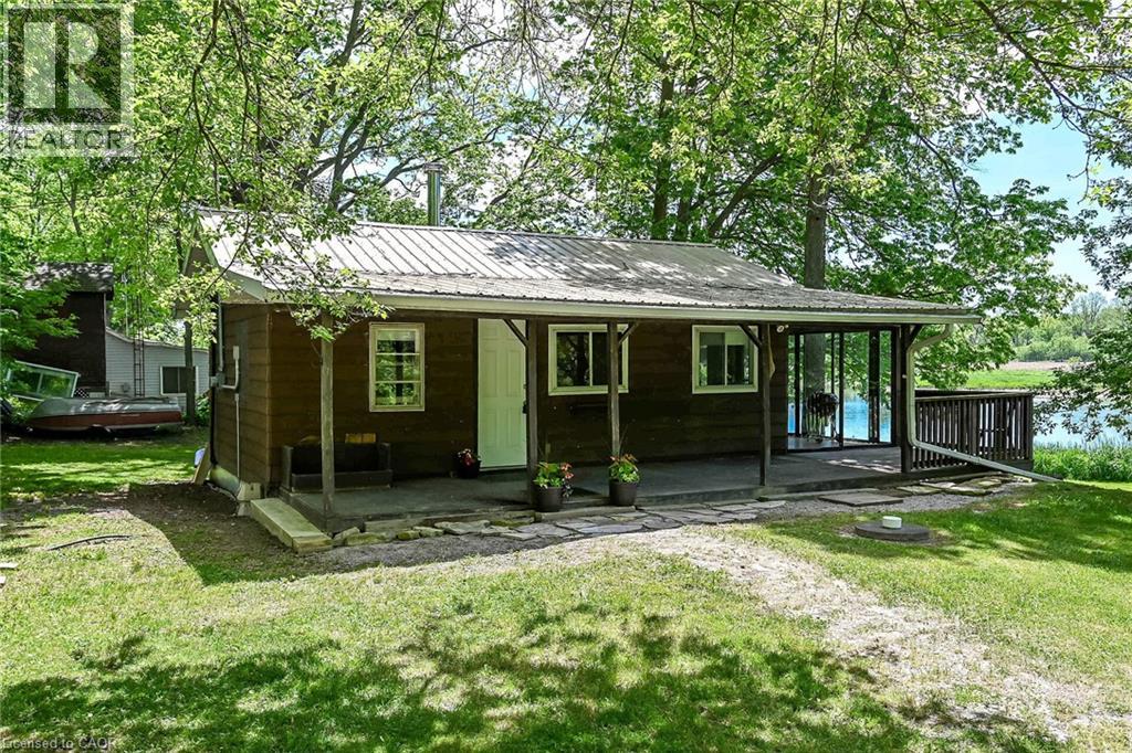 Photo 1 of 47 — 2 TOWNLINE Road E, Cayuga, ON N0A1E0