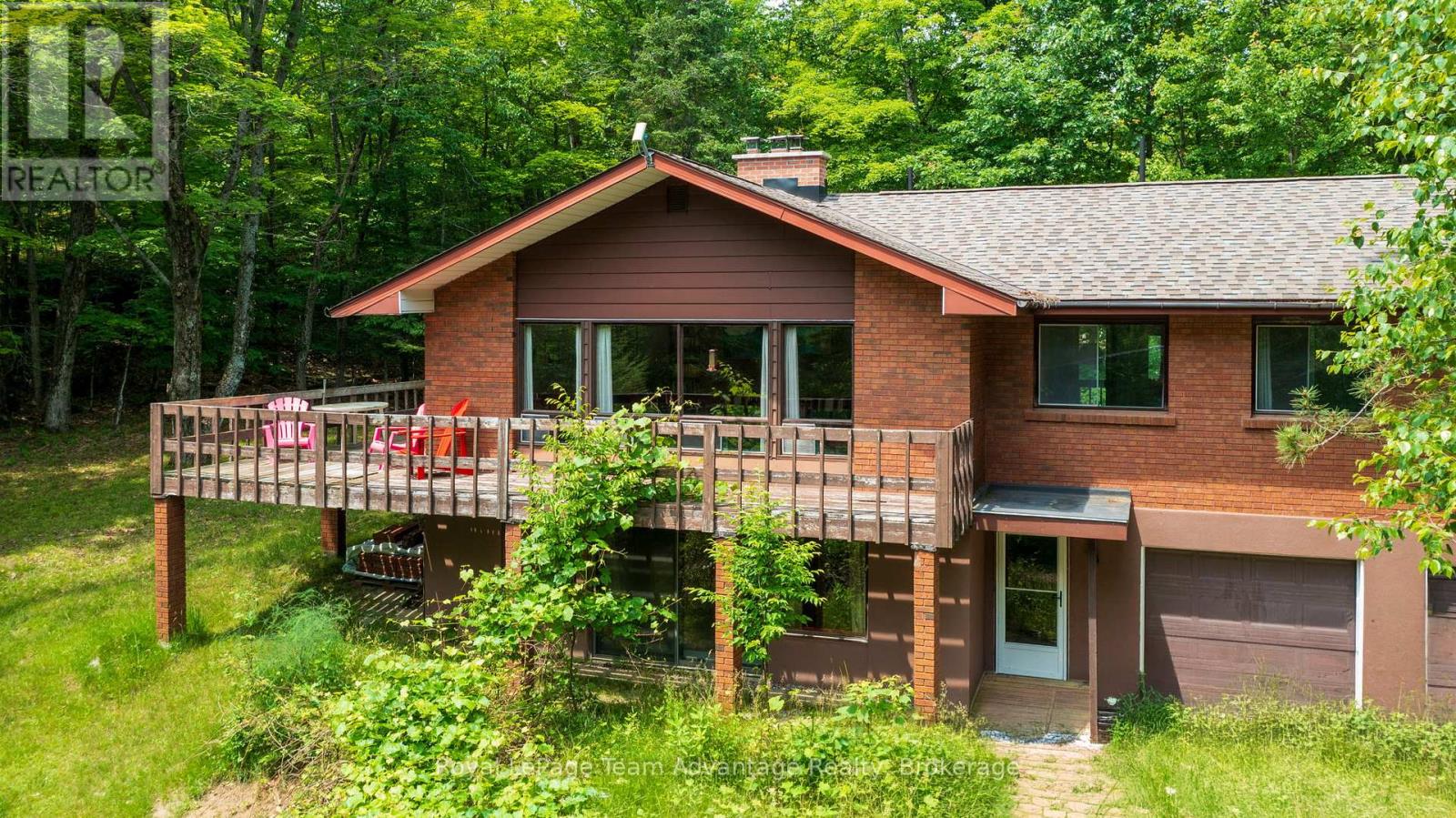 49 BAYVIEW DRIVE