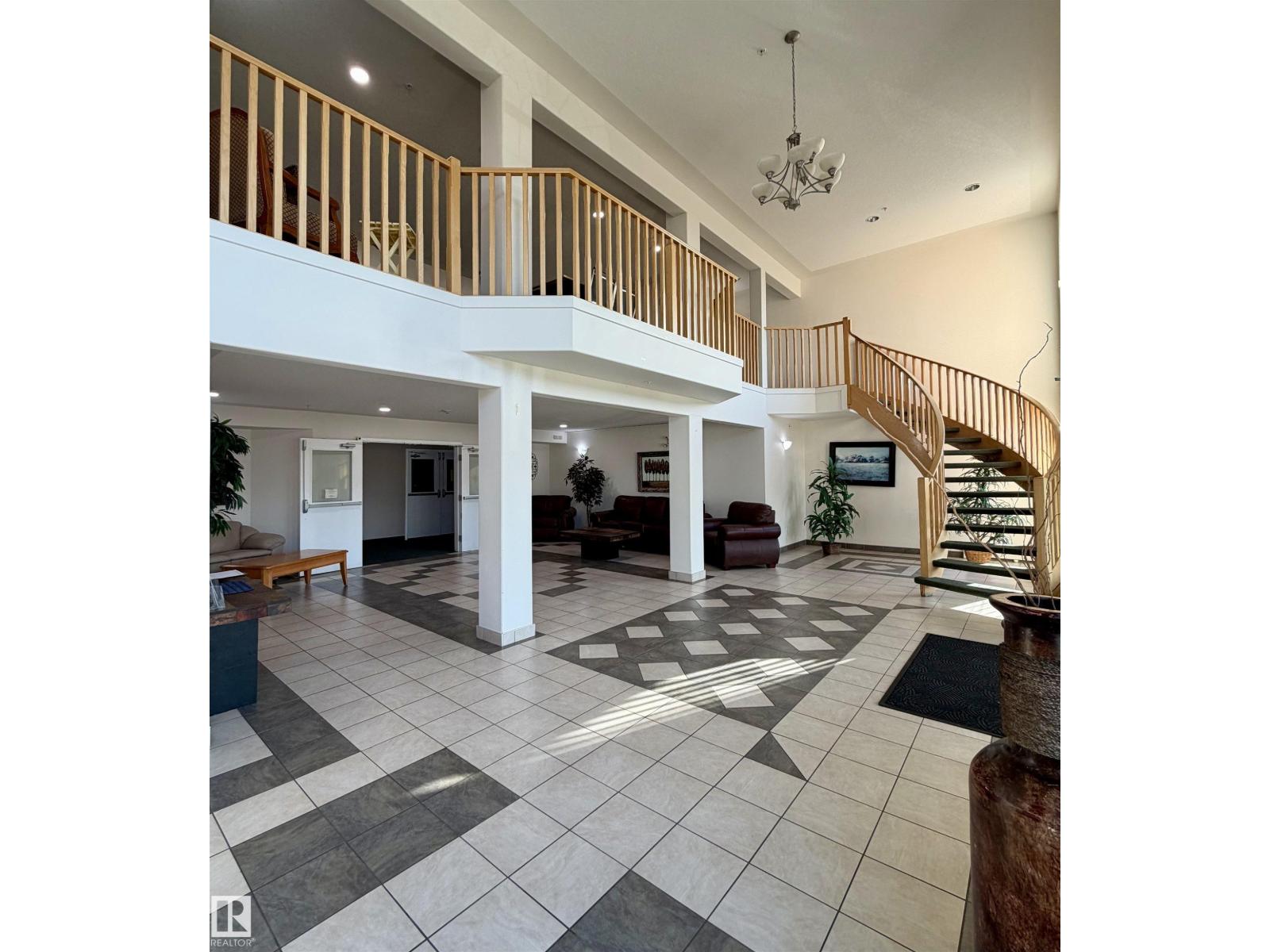 #118 7801 GOLF COURSE RD