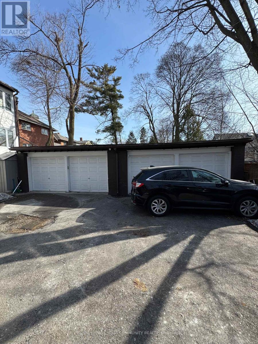 179 ST CLAIR AVENUE E