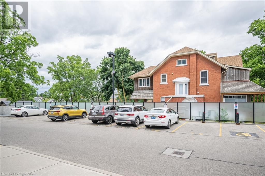 690 KING Street W Unit# 602