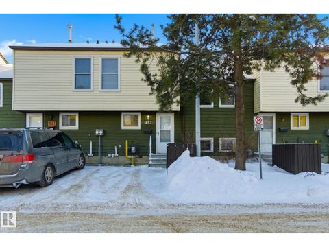 457 ABBOTTSFIELD RD NW Edmonton AB T5W4R3