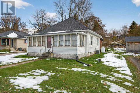 6862 HIGHWAY 38 Frontenac (Frontenac South) ON K0H0B8