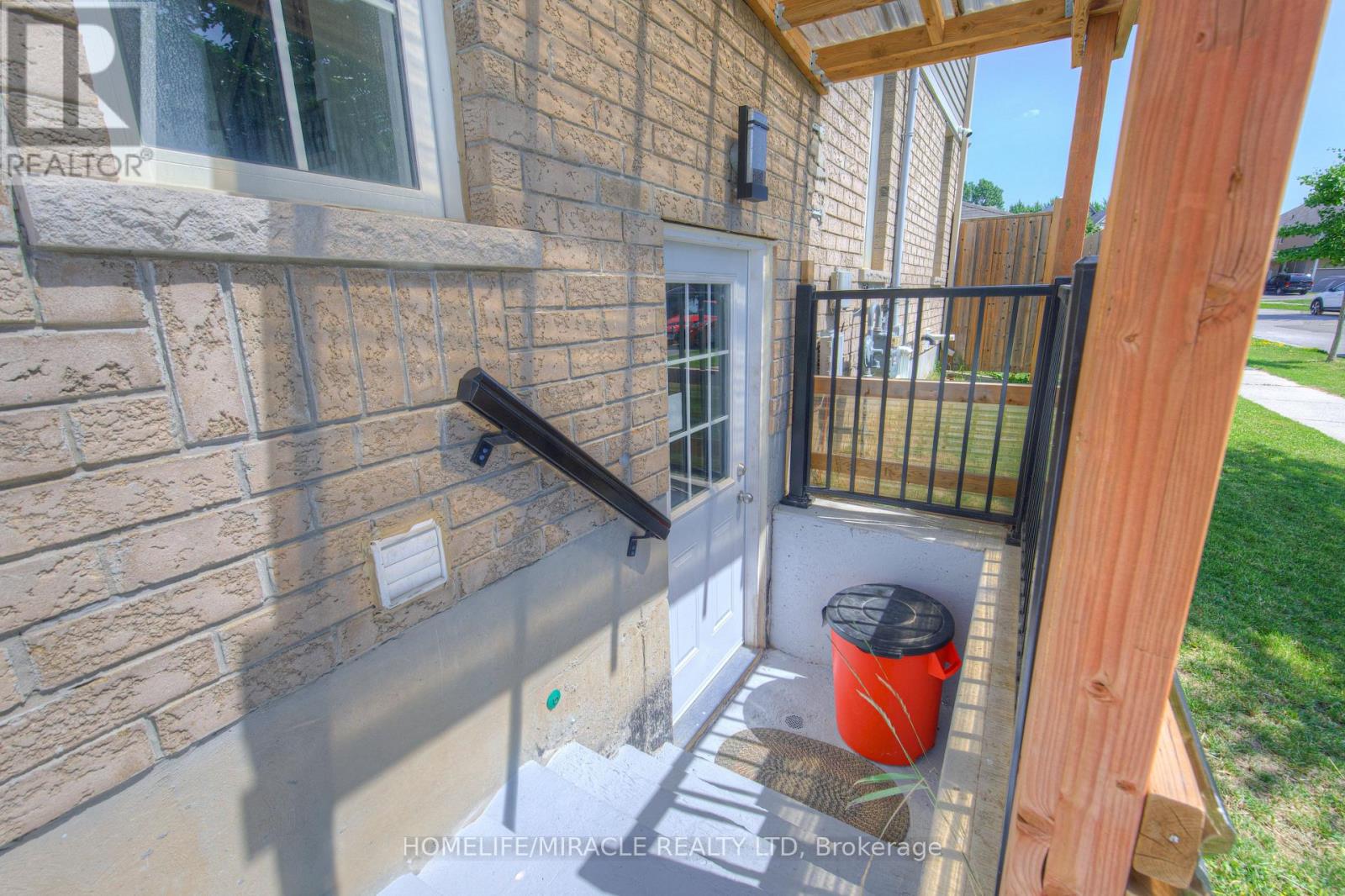 70 GILLESPIE DRIVE