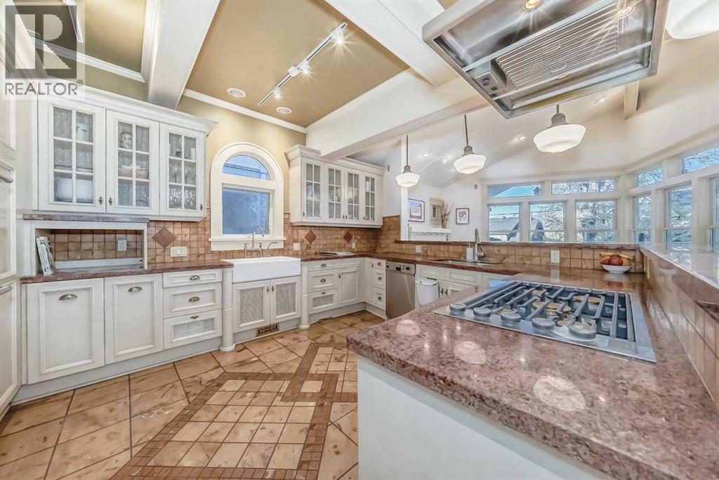 342 SUPERIOR Avenue SW