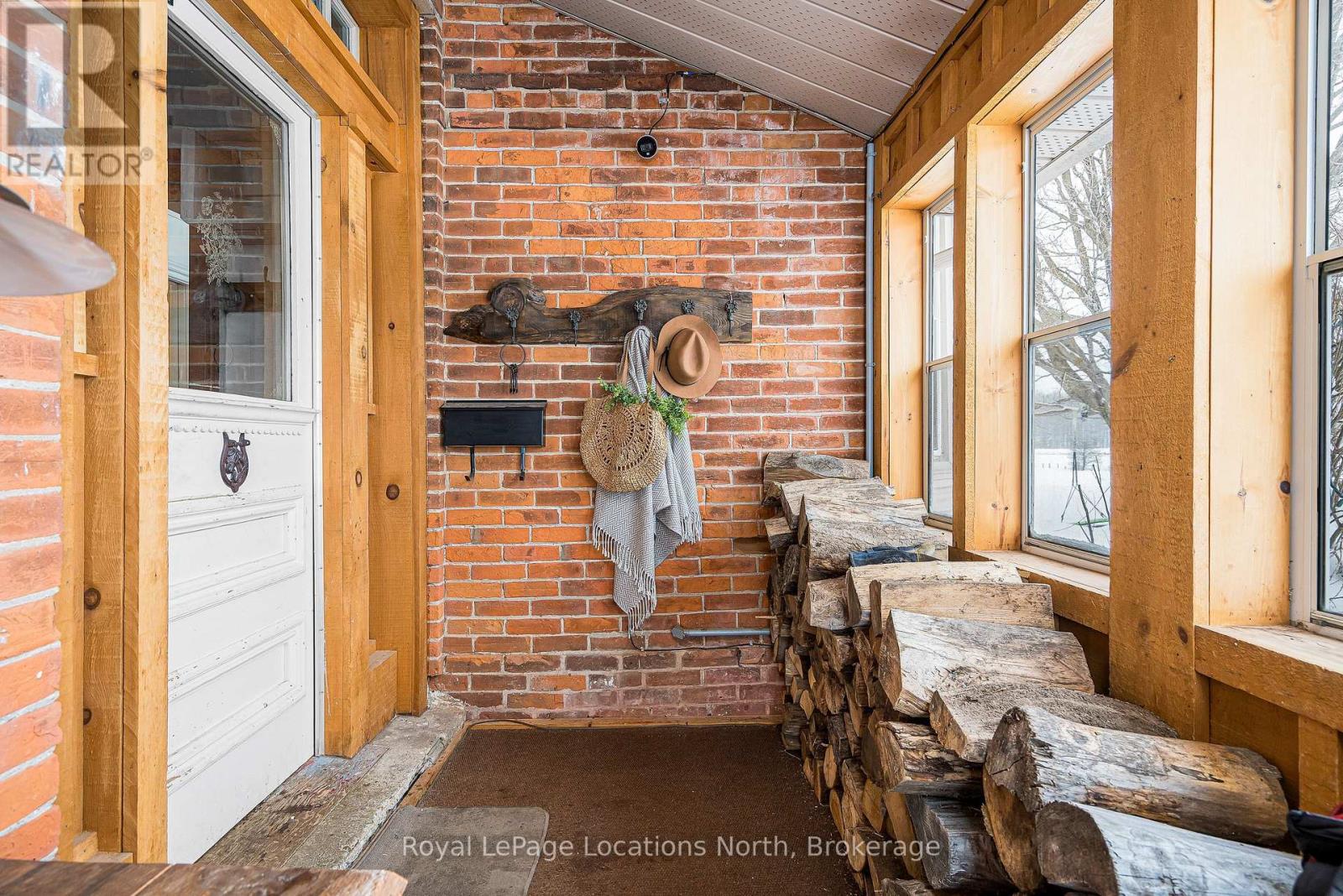 793952 124 GREY ROAD