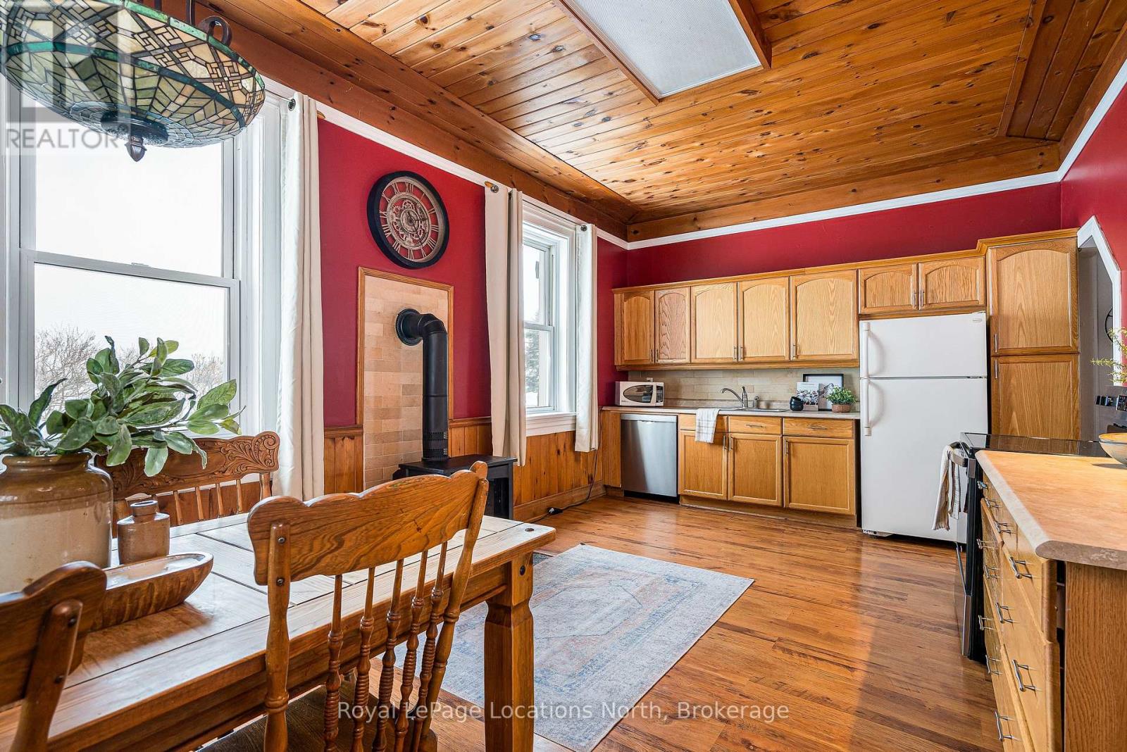 793952 124 GREY ROAD