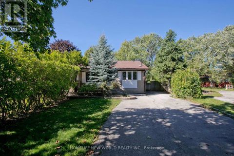 49 THORNCROFT CRESCENT Ajax (South East) ON L1S2S1