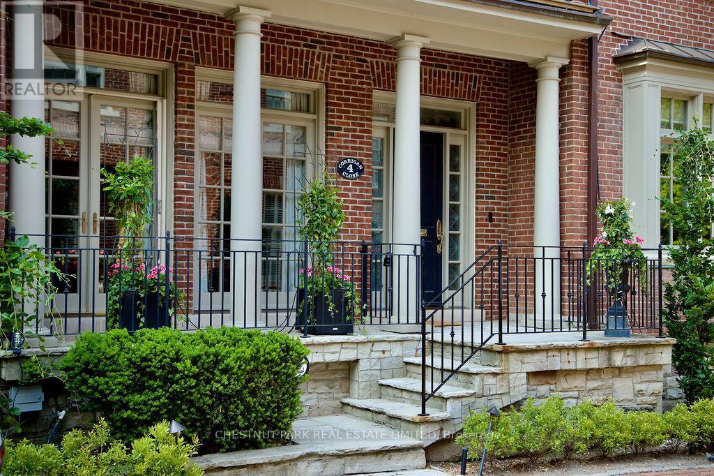4 CORRIGAN CLOSE